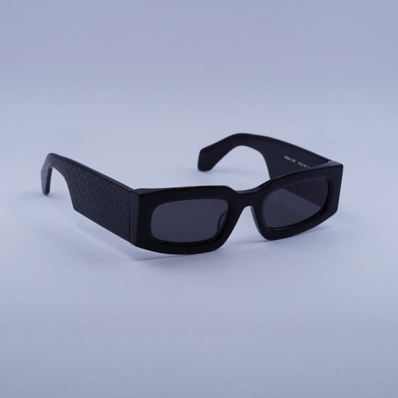 Off-White OERI141 CARY 1007 Sunglasses Black Rectangle Frame, Grey Lenses - Picture 3 of 9